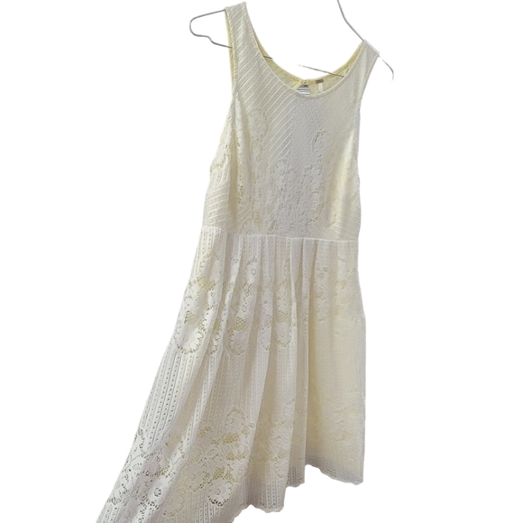 Free People Dresses & Skirts - FREE People lace dress size 4